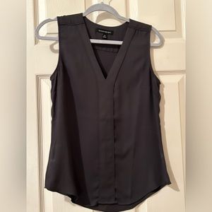 Banana republic charcoal silky sleeveless top